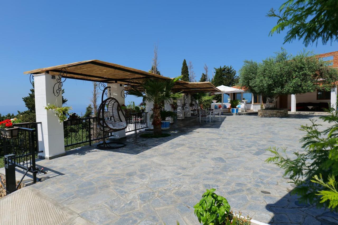 Hotel Panorama Piqeras Extérieur photo