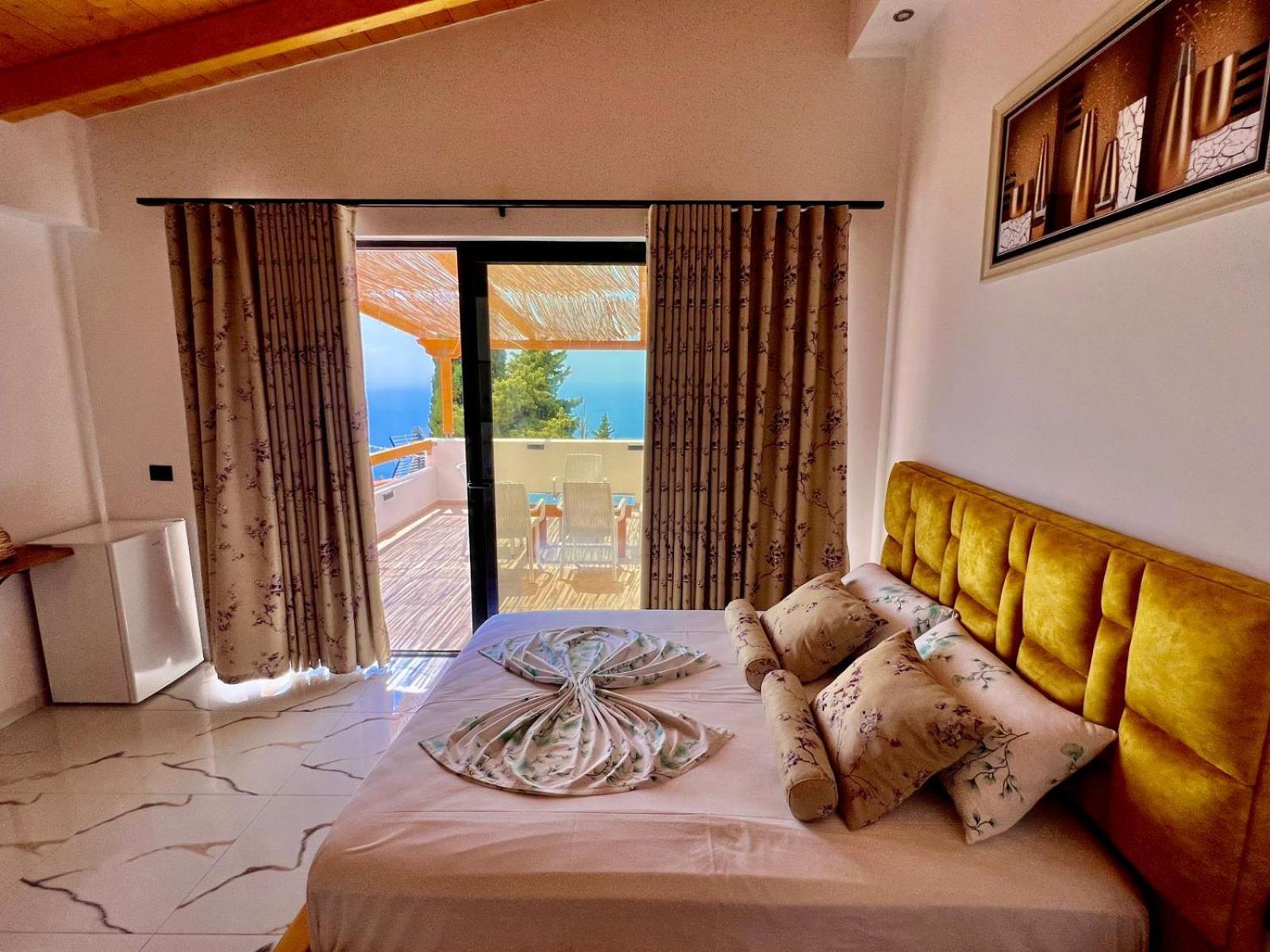 Hotel Panorama Piqeras Extérieur photo